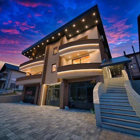 Sm Exclusive Apartments Visoko Kültér fotó