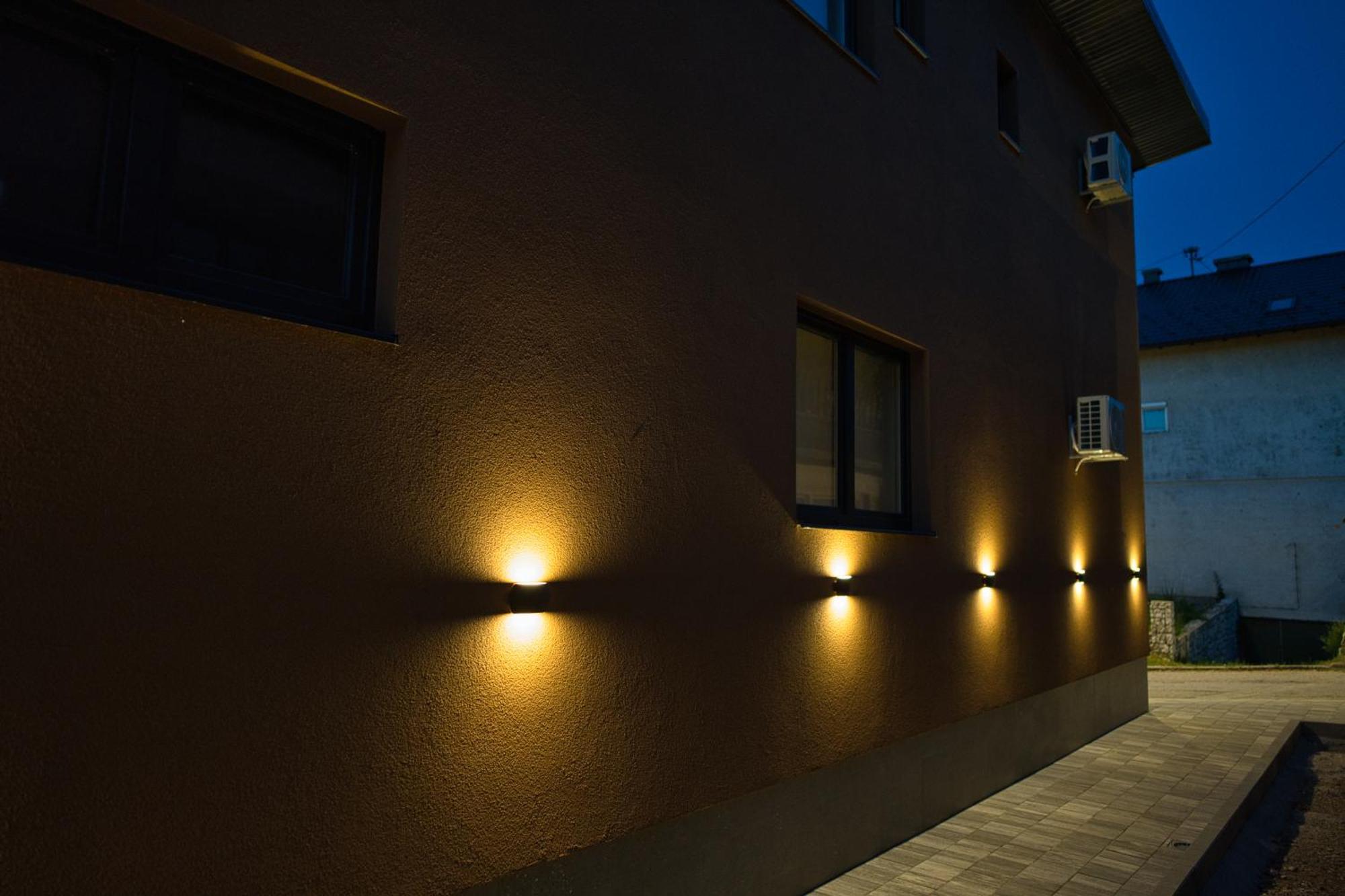 Sm Exclusive Apartments Visoko Kültér fotó