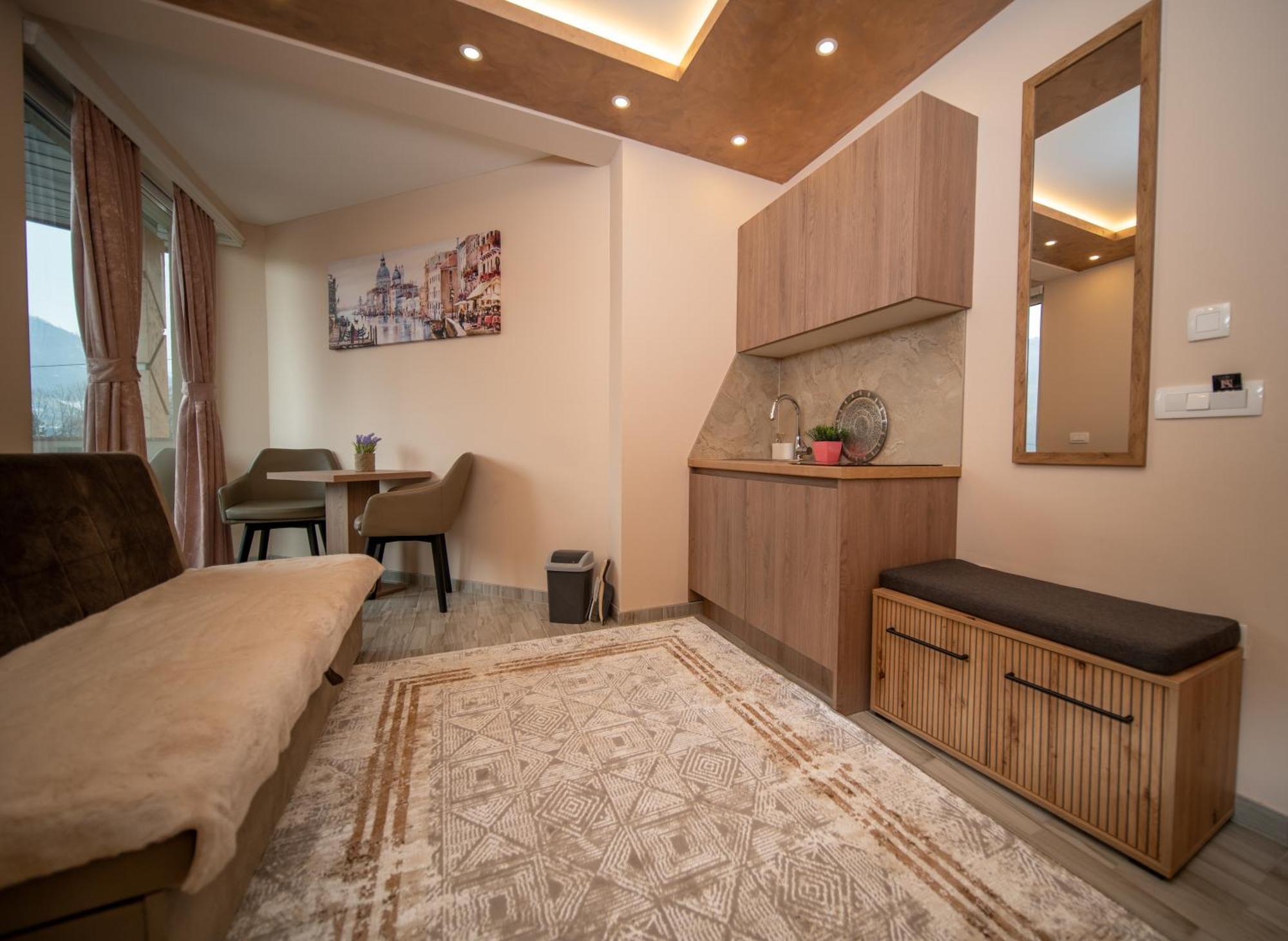 Sm Exclusive Apartments Visoko Kültér fotó